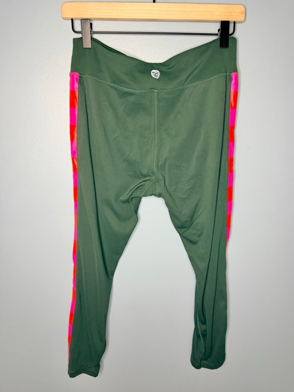 Tory Sport Active Leggings Forest Green w/ Pink and Red Accents | Size Large - Picture 7 of 7